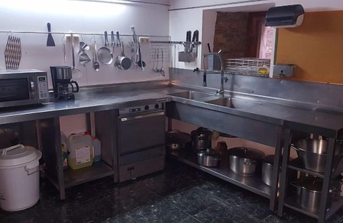 Manon Cottage | Casa Berdeal for 16 people