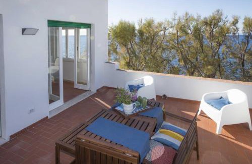 Pomonte Villa | Casa Bianca - Goelba