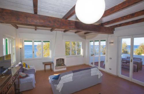 Pomonte Villa | Casa Bianca - Goelba