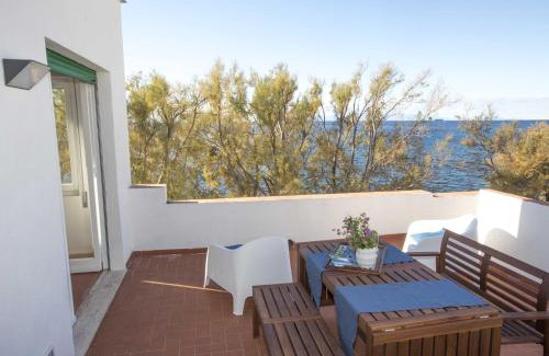 Pomonte Villa | Casa Bianca - Goelba