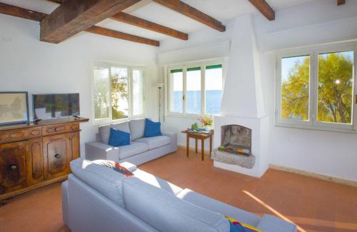 Pomonte Villa | Casa Bianca - Goelba