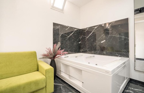 Taranto House | Casa Birmano Suite