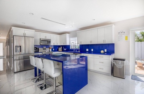 Key Colony Beach House | Casa Blanca at Key Colony Beach ~ Newly renovated