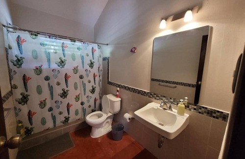 Puerto San Jose House | Casa Blanca