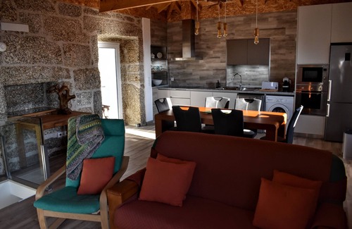 Vilar House | Casa Botica de Vilar (Gerês)