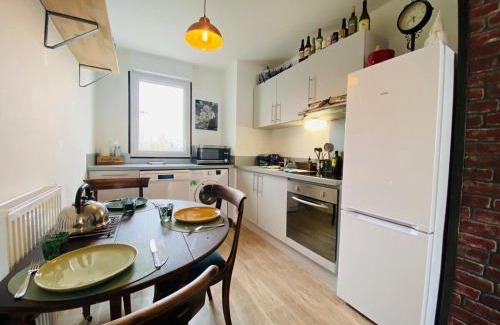 Les Hauts de Saint-Aubin Apartment | Casa Botanica