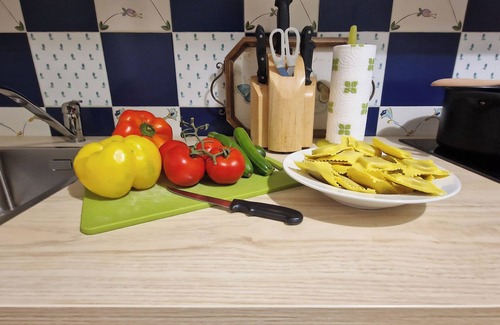 Milan Apartment | Casa Broggi - 2 bedroom apartment 15mins walking from Central Station.