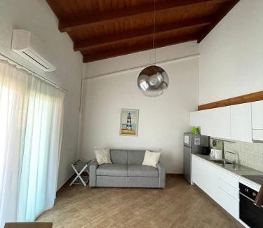 La Ciaccia Apartment | Casa Bruni - Perfect location for beach, shop and more