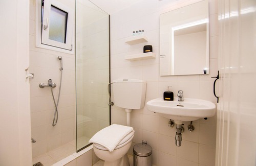 Kefalonia Apartment | Casa Bugannvilla 4 in Minia