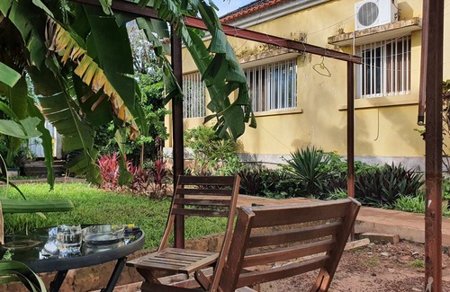 Bissau Bed & Breakfast | Casa Cacheu Low Cost Lodje in Bissau Independent room