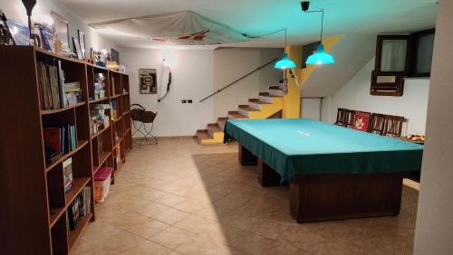 Tigliole House | Casa Caginia 300mqgiardinopalestra e biliardo