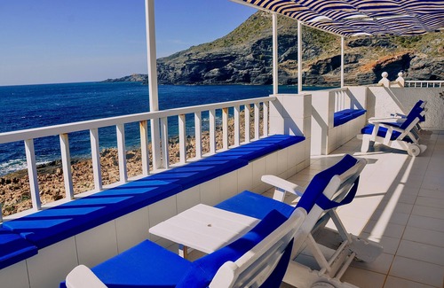 Cala Reona House | Casa Cala Reona Oeste. Terraza al Mar, Patio, Wifi, a 50m Playa