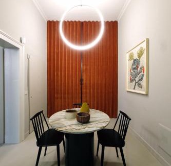 Est Apartment | Casa Caleido