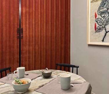 Est Apartment | Casa Caleido