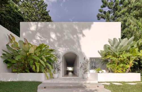 Nunderi House | Casa Campana By Khove