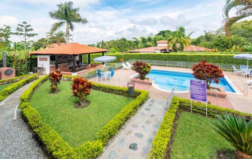 Armenia House | Casa Campestre La Habana