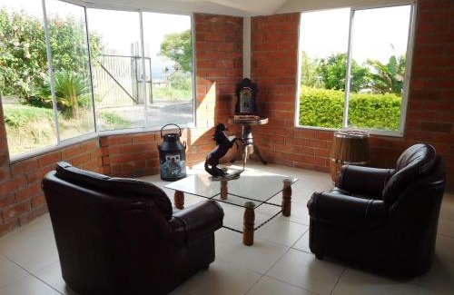 Circasia House | Casa Campestre La Quinfalia