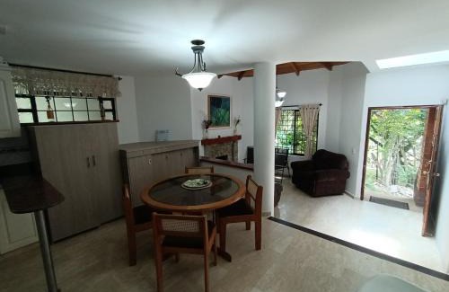 El Poblado House | Casa Campestre Poblado para 10H San Lucas 106
