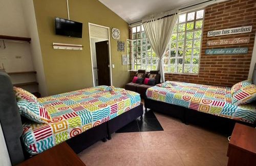 Anapoima Bed & Breakfast | Casa Campestre Villateresita