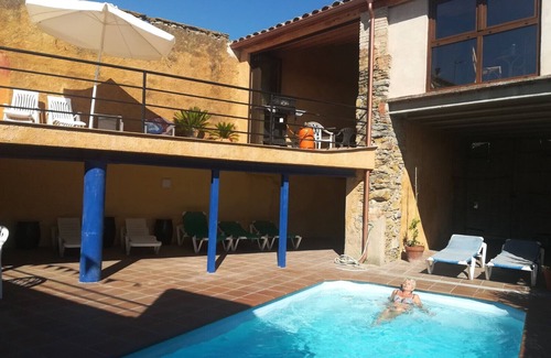 Ullastret Cottage | CASA CARINA