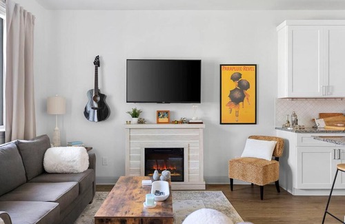 Point Venture House | Casa Carmen by the Lakeside Golf Course
