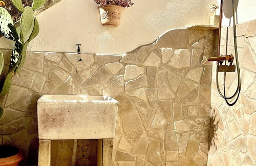 Cerfignano Apartment | Casa Carulì: nTypical cosy Pugliese apartment with AC in charming Cerfignano