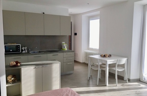 Pettenasco Apartment | Casa Cesira - first floor Lake Orta view