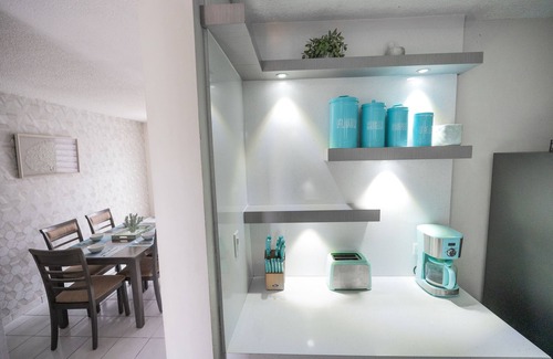 Barrero House | Casa Chela