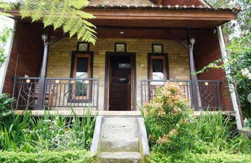 Nungnung House | Casa Cipta Pondok Sulangai