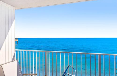Key Colony Beach Apartment | Casa Clara #105