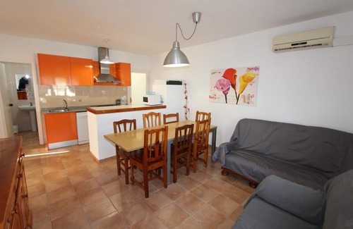 Riumar House | CASA COLL VERD, Ideal house for your holidays near the sea, free wifi, optional air conditioning, private pool, pets allowed, dog’s beach