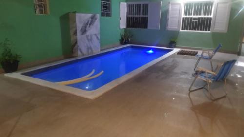 Pontal da Cruz House | Casa com Piscina 200 m da Praia - São Sebastião