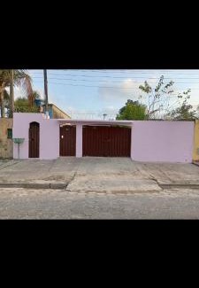 Mongagua House | Casa com piscina em Mongaguá