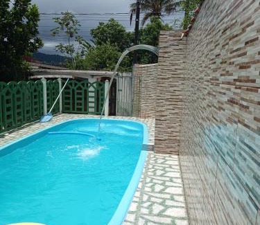 Mongagua House | Casa com piscina em Mongaguá