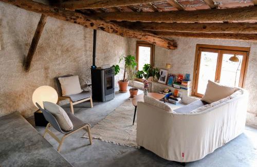 L'Ametlla de Segarra House | Casa Comalats