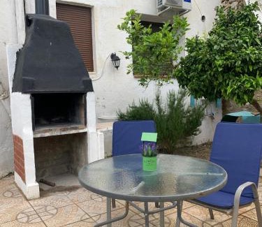 Chert House | Casa con jacuzzi la olivera