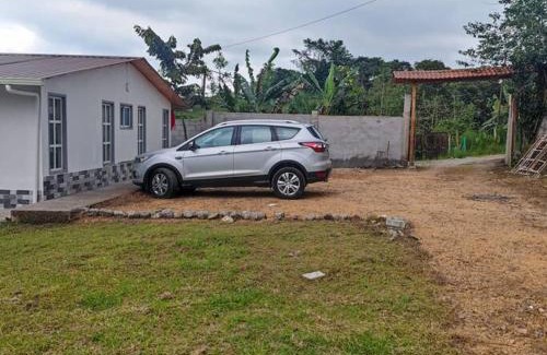 Nanegalito House | Casa con Piscina en Nanegalito