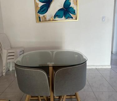 Monteria Apartment | Casa con tres dormitorios y garaje
