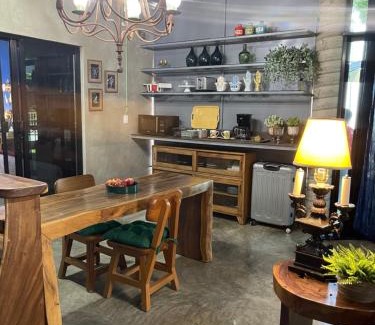 Hidalgo Hotel | Casa Conicarit