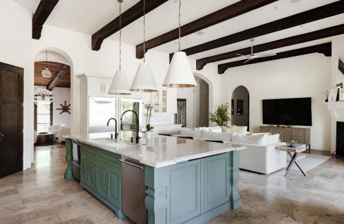 Stoneview House | Casa Consola