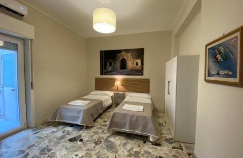 Mili San Pietro Bed & Breakfast | Casa CONTESSE MESSINA ideale per famiglie e gruppi, vicino lo Stadio
