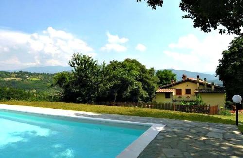 Dicomano Villa | Casa Corella