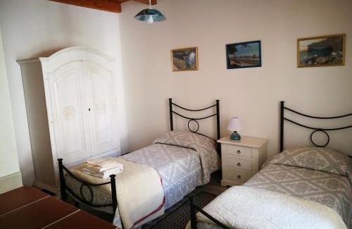 Desulo House | Casa Cortes