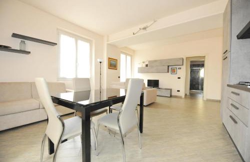 Serravalle Scrivia Apartment | Casa Costa Outlet 3