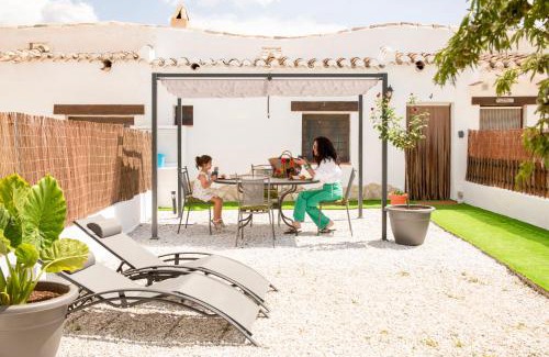 La Alqueria House | Casa Cueva Luna