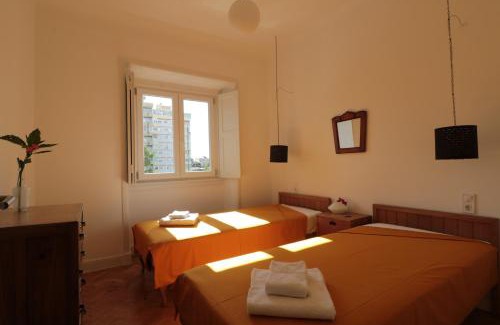 Santa Maria e Sao Miguel Apartment | Casa d Sintra 2