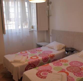 Santa Maria e Sao Miguel Apartment | CASA d SINTRA 3