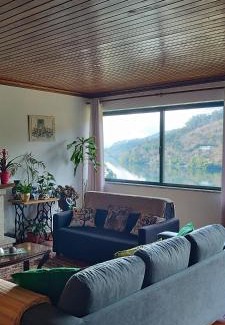 Canicada House | Casa da Benda