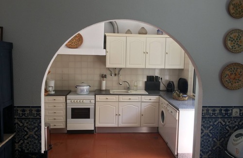 Setubal House | Casa da Encosta Cabanas Fantastic olive oil to rest.