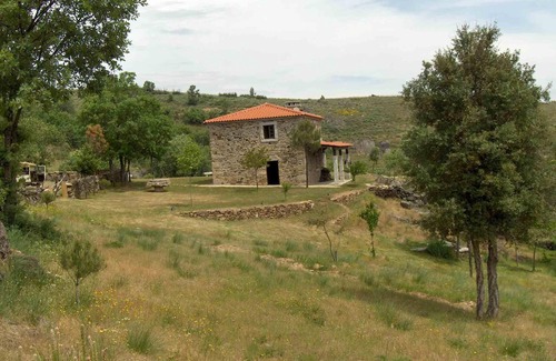 Vimioso Cottage | Casa da Janal for 4 people